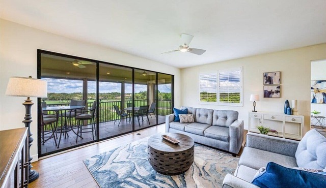Updated Pelican Bay Condo - Private Beach & Pool