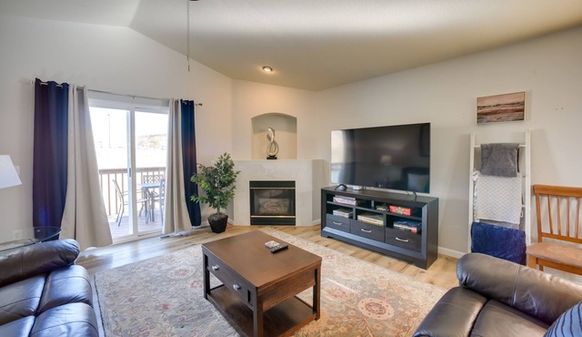 Updated Springs Home - 3 Mi to Garden of the Gods!