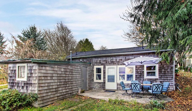 Updated Vashon Island Cabin w/ Puget Sound Views!