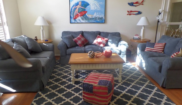 Updated with everything you need for family fun time, just minutes to beach!