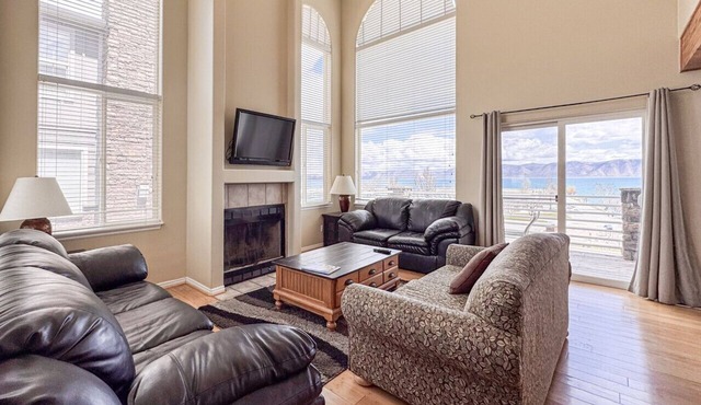 Updated Yacht Drive Town Home 952 # 1 (Free Wi-Fi)