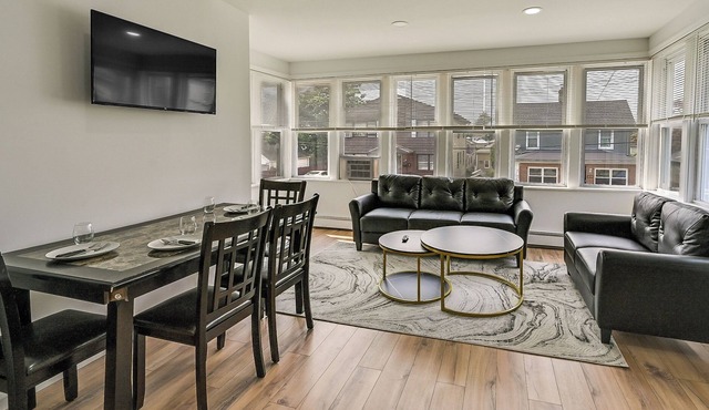 Updated Yonkers Vacation Rental with Balcony!