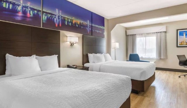 Upgraded Comfort | Near Historic Middletown Museum | Free Parking & Breakfast