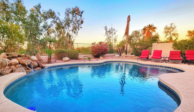 Upgraded Golfer's Oasis! Heated Pool, BBQ, Gate Guarded & Pet Friendly!
