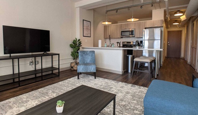 Upgraded Kitchen with Fitness Studio in DT Wichita