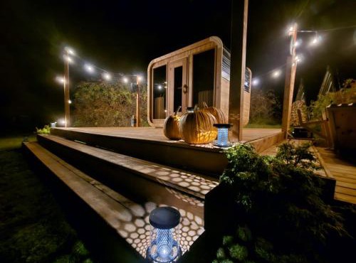 Upper Clements Cottages & RV Park