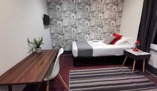 Upper Rock 2 - single room en-suite