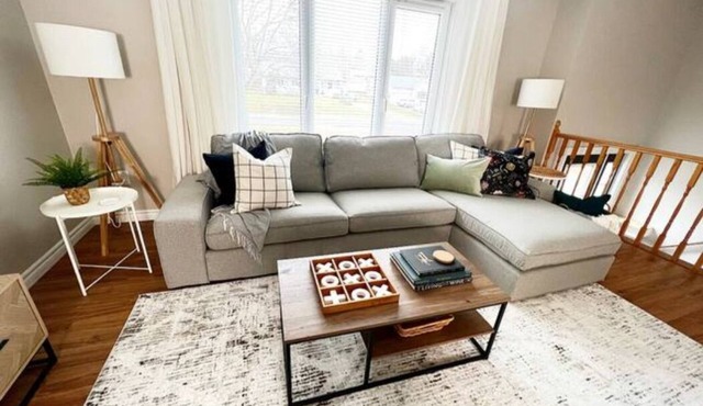 Upper Unit 1067 Rawding