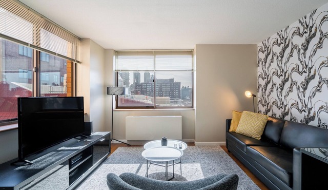 Upper West Side One Bedroom near Central Park, Riverside Park [1]