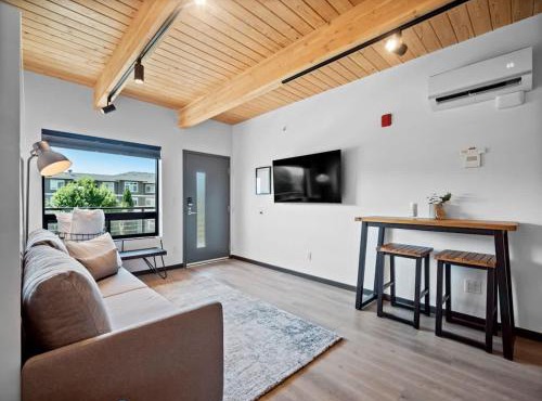 Uprise 3 Bridgewater Lofts