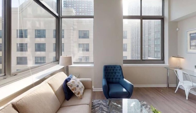 Upscale 2BR | Full Kitchen | Washer-Dryer | | by GLS