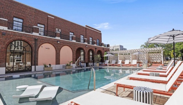 Upscale 2BR Retreat Next to the French Quarter