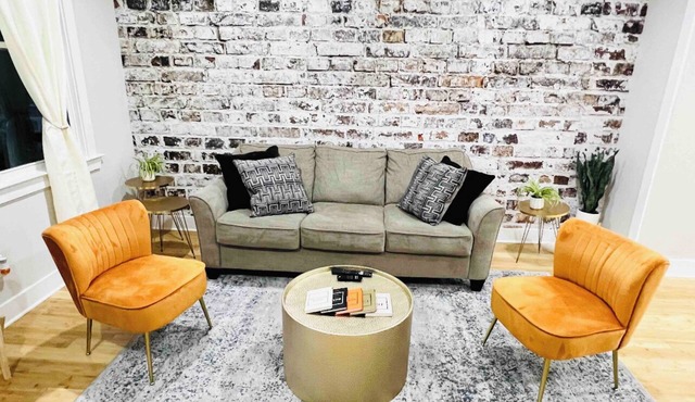 Upscale 4BDR Home @ Popular H Street Corridor+ Parking Free Cancellation