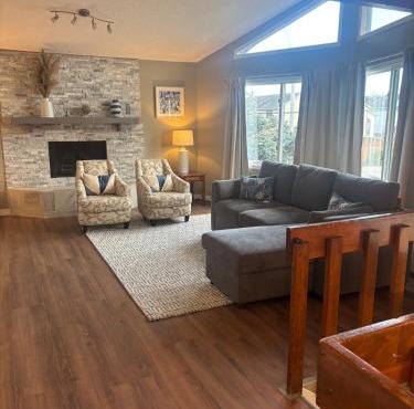 Upscale Anchorage Getaway, Cozy & Newly Remodeled