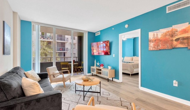 Upscale Apartment In downtown Tampa