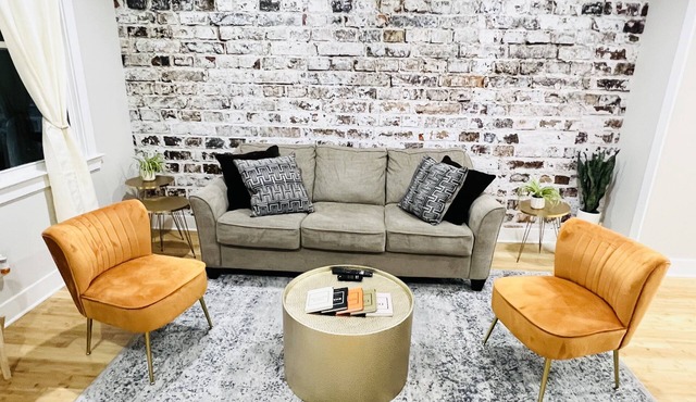 Upscale Central 4BDR Home @ Popular H Street Corridor+ Parking Free Cancellation