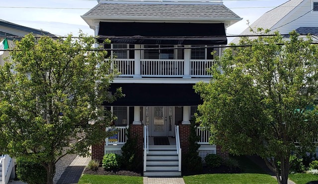 Upscale Condo Located in OC steps away from the beach and boardwalk!