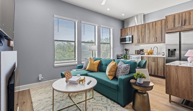Upscale Dallas 1BR/1BA Retreat w Gym, Park & View