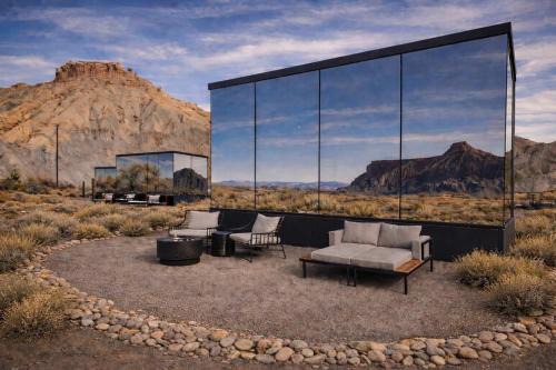 Upscale Desert Stay Near Capitol Reef