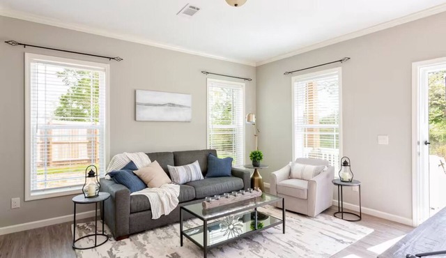 Upscale Duplex Getaway for 4 near Madison