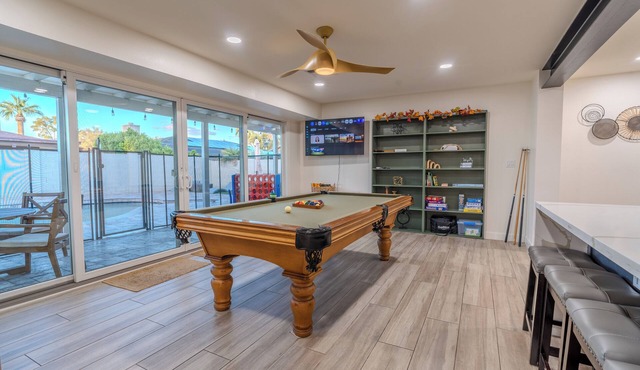 Upscale Family Gem ~ Scenic Pool ~ Game Room ~ Pkg
