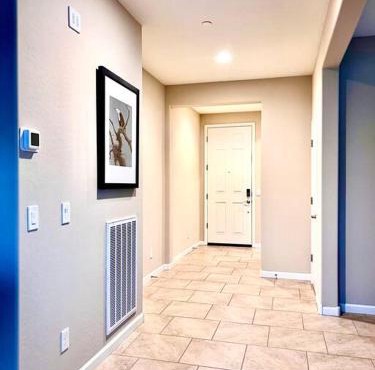 Upscale Fully Furnished Resort Home-Gated Golf Community
