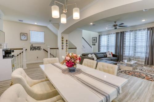 Upscale Gateway, 10 min to NRG Stadium,Med Ct,HDT,