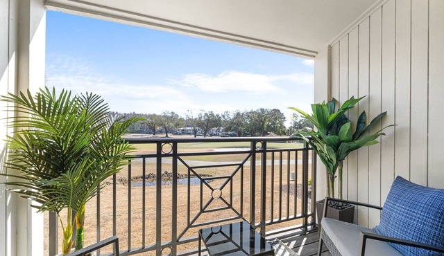 Upscale Golf Condo |Saddlebrook Resort Amenities |Pools |Hot Tub |Gym |Patio Views |Golf and Tennis