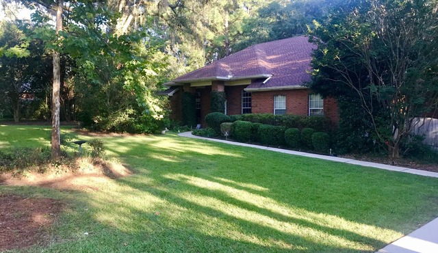 UPSCALE NE TALLAHASSEE QUIET, SECURE RESIDENCE FULLY EQUIPPED