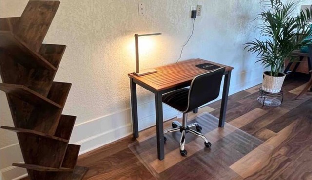 Upscale Oasis Retreat & Views