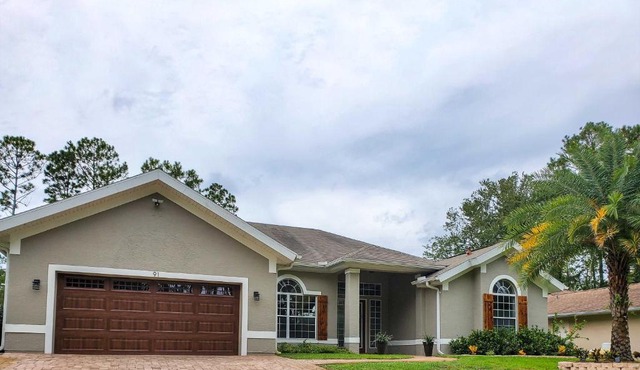Upscale Palm Coast Home with Pool 7 Mi to Beaches!