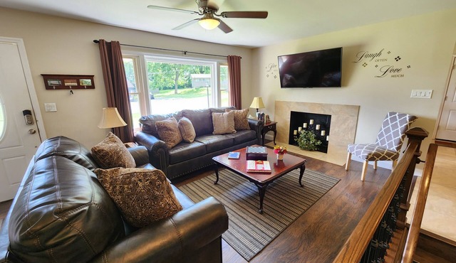 Upscale Private 5 Star Home For Families or Business Trips