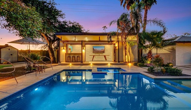 Upscale Remodel - Walk to ASU; Pool & Pickleball