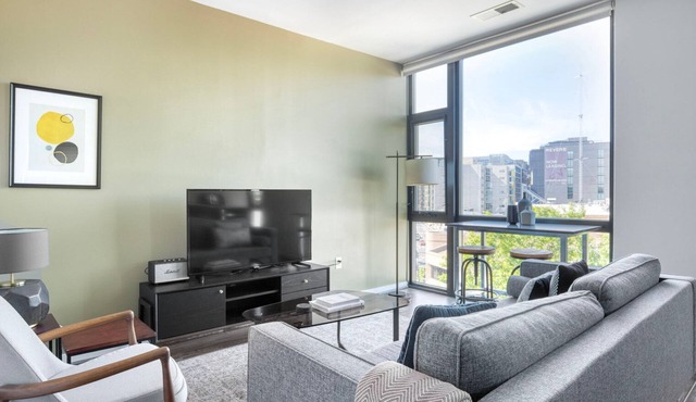 Upscale Shaw Jr 1BR w/Gym & Pool, nr Entertainment, by Blueground
