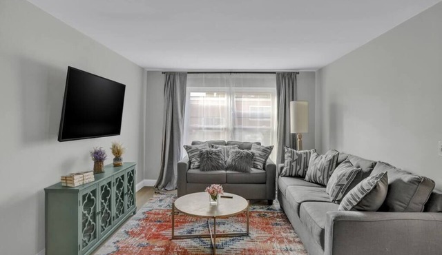 Upscale suite in Lakewood