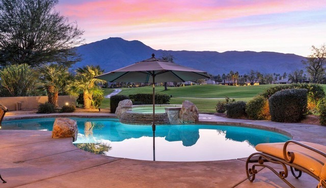 Upscale West Facing Yard-Big Pool-4 Bed/4 Bath #068134