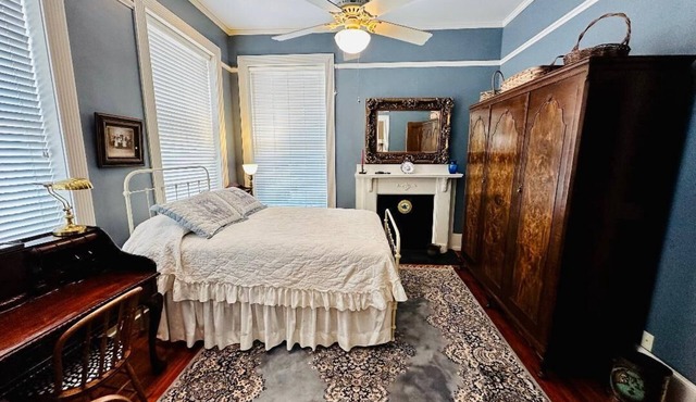 Upstairs Apartment on Main Street