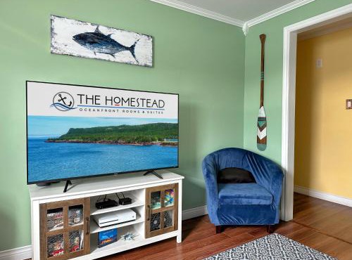 Upstairs @ The Homestead Oceanfront Suites