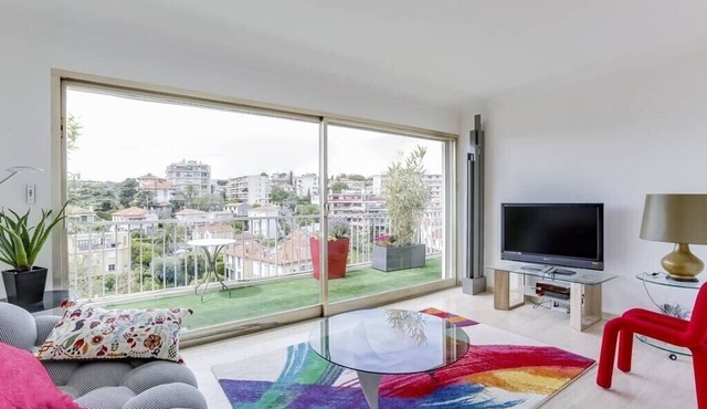Upstays Sea View Terrace 82m² Apartment Carnot