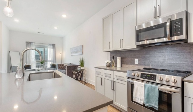 Uptown Charlotte! Luxury 1br close to everything!