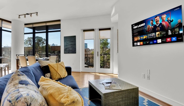 Uptown Dallas 3BR w/Pool, Rooftop & West Village