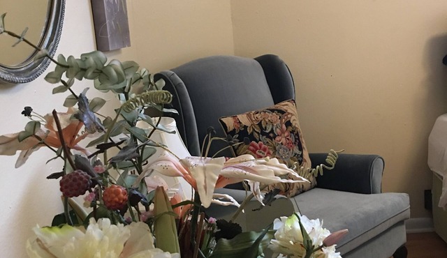 Uptown Dallas - Comfy 1 bd #6, WiFi, Parking, Near Restaurants & Shops & Safe