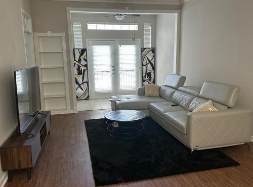 Uptown Galleria Area 2 bedrooms luxury 2 bathrooms