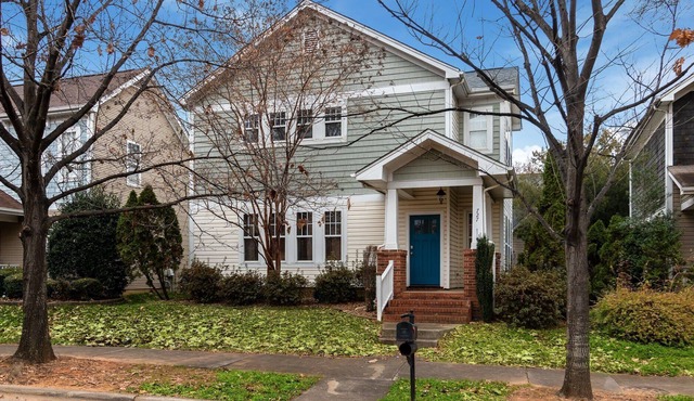 Uptown Lux 4BD/2.5BA Charlotte