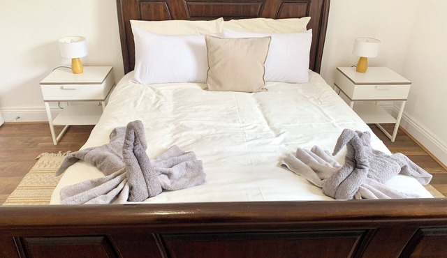 URBA Luxury Stays 3 Bed Home Sheffield Central