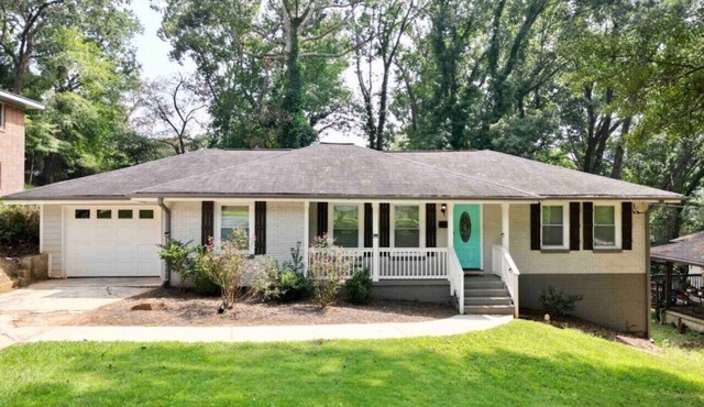 Urban 3 BR Retreat Minutes from DT ATL and Decatur