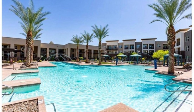 Urban Aztec Luxury in the Heart of Tempe w 2 King Bed by Lokal Stays