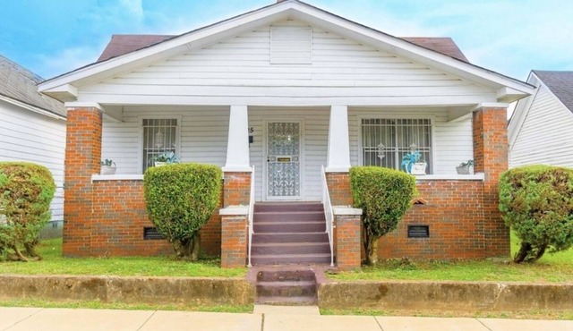 Urban Brick Bungalow w/Yard