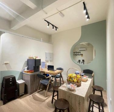 Urban Capsule by Faradale