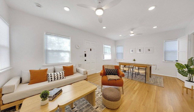 Urban Charm Contemporary Comfort in Pasadena